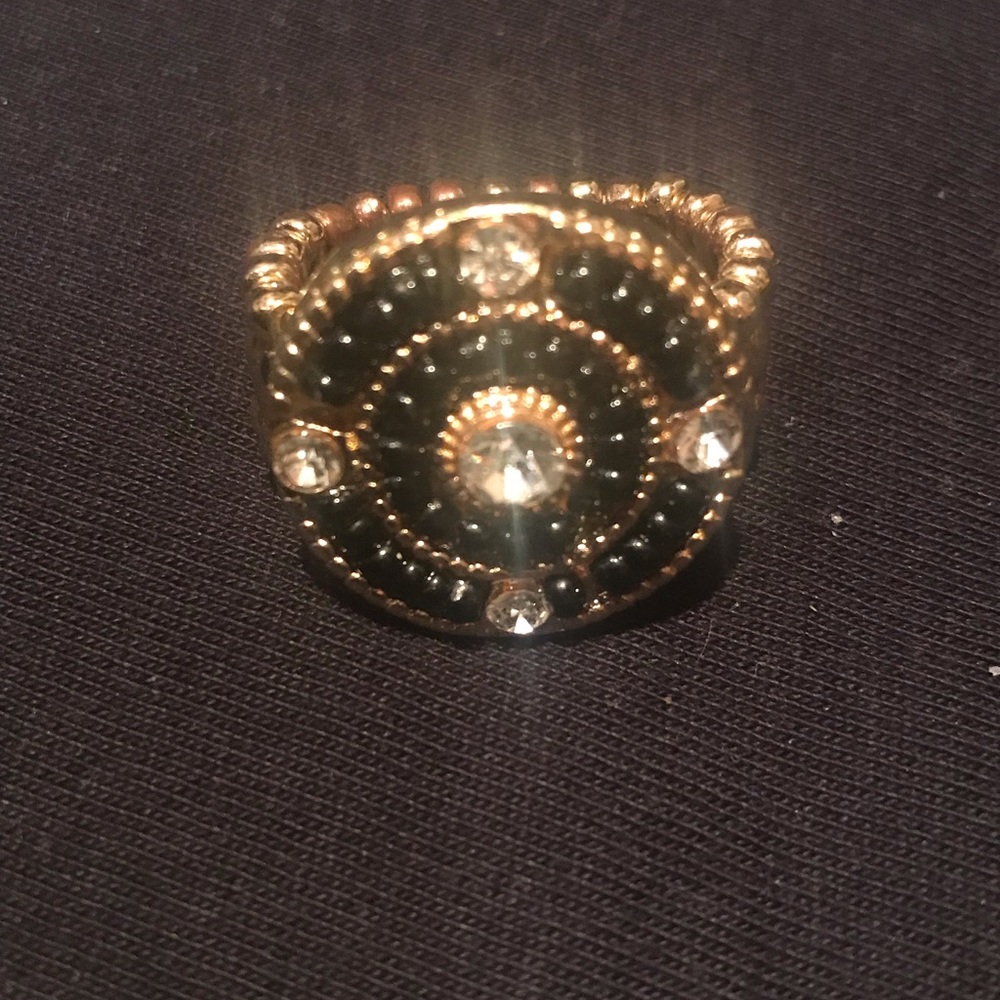 Extraordinary goldtone blackbead &rhinestone ring